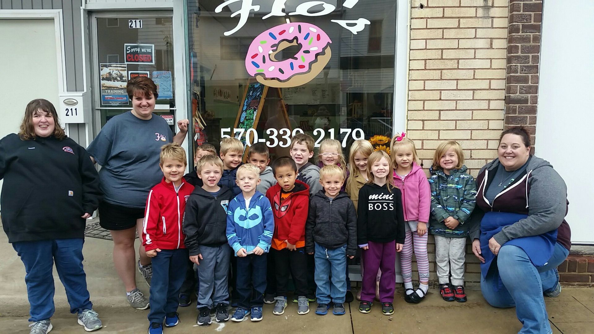 Pooh Bear children make doughnuts